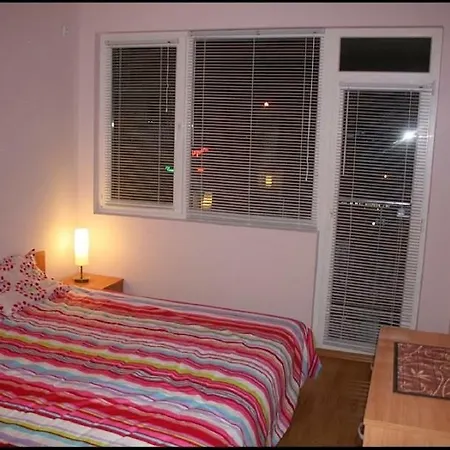 Апартаменты Sunny House Family Равда